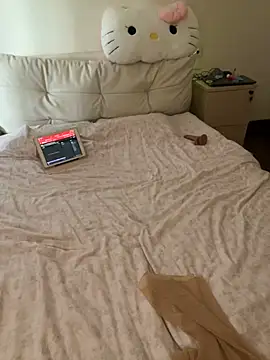 Xiaozuzongo1 online show from March 23, 8:07 am