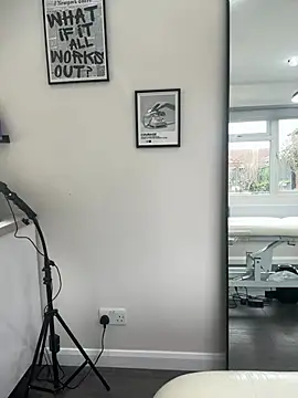 skarletthorne online show from March 27, 7:47 am