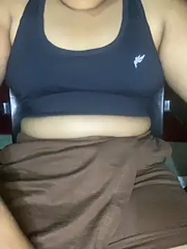 Snapshot of Dilki-udara chatting on March 18, 3:59 pm Dilki-udara online show from March 18, 3:59 pm