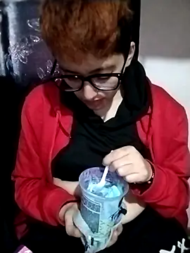 Snapshot of DisordersCam chatting on March 28, 10:20 pm DisordersCam online show from March 28, 10:20 pm