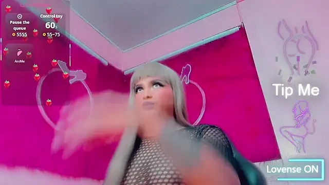 Snapshot of taylor__smith_ chatting on March 18, 11:35 am taylor smith online show from March 18, 11:35 am