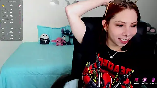 Snapshot of laurita_Olssen27 chatting on April 12, 1:49 pm laurita Olssen27 online show from April 12, 1:49 pm