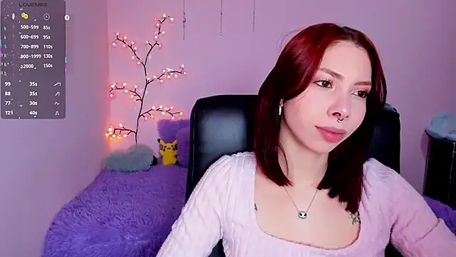 Snapshot of laurita_Olssen27 chatting on May 20, 2:01 pm laurita Olssen27 online show from May 20, 2:01 pm