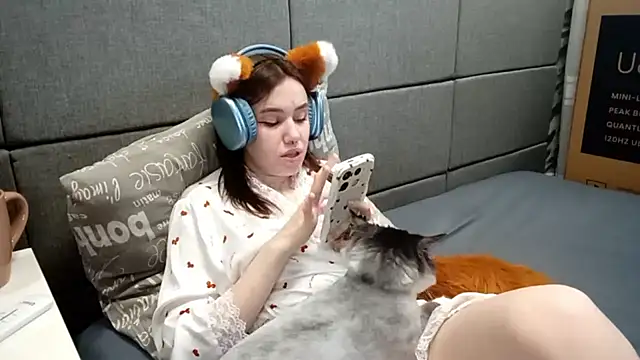 Snapshot of Dela_Verualtys chatting on March 28, 1:11 pm Dela Verualtys online show from March 28, 1:11 pm