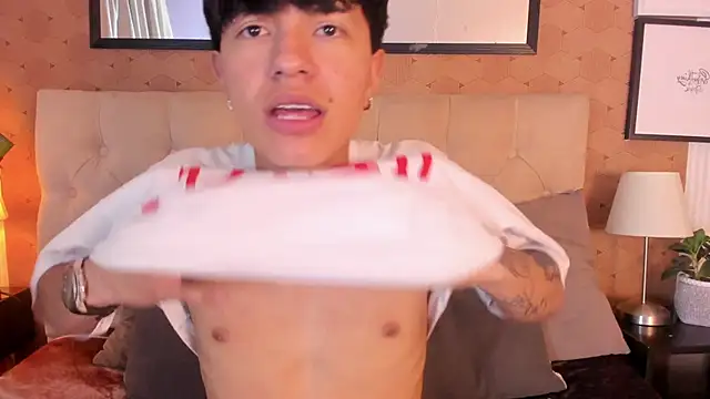 Snapshot of Madness_savage chatting on March 19, 11:36 am Madness savage online show from March 19, 11:36 am