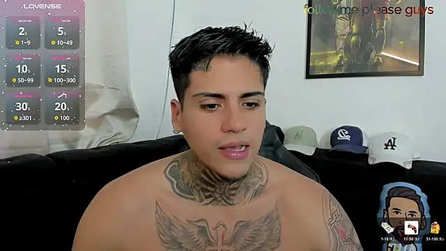 sweetlatinoboy online show from April 26, 9:23 pm