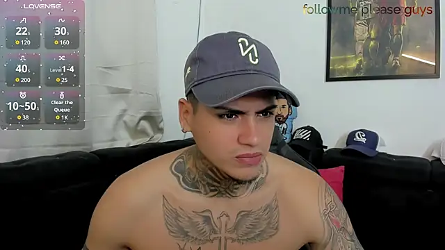 sweetlatinoboy online show from May 13, 10:56 am