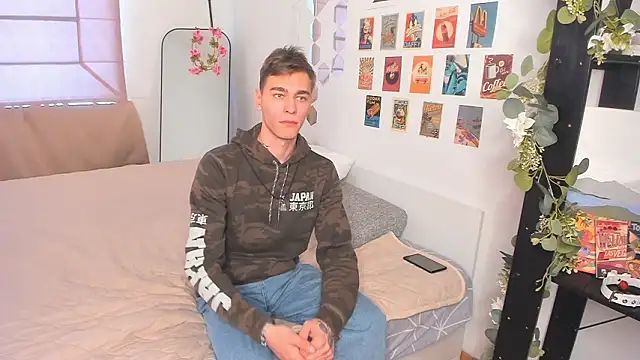 Snapshot of Shadow_blink chatting on March 19, 12:20 pm Shadow blink online show from March 19, 12:20 pm