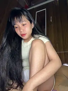 Snapshot of Bbulu7 chatting on March 28, 1:49 am Bbulu7 online show from March 28, 1:49 am