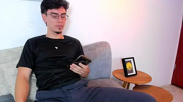 Snapshot of manu_ferx chatting on March 19, 12:20 pm manu ferx online show from March 19, 12:20 pm