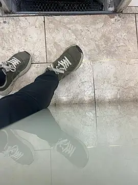 Snapshot of domyro chatting on March 27, 6:29 pm domyro online show from March 27, 6:29 pm