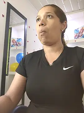 Snapshot of Melisa_14 chatting on July 8, 11:37 am Melisa 14 online show from July 8, 11:37 am