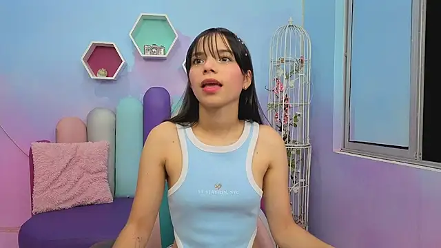 Isaa Skinny online show from March 24, 3:33 am