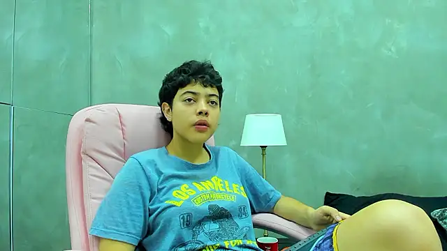 Cris Sasha online show from March 27, 11:43 am