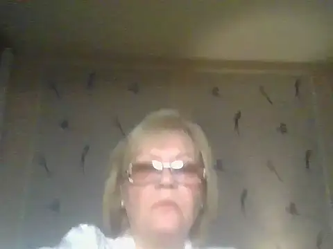 Snapshot of Anessa7321 chatting on March 24, 3:33 am Anessa7321 online show from March 24, 3:33 am