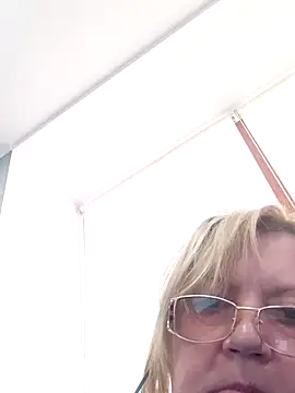 Snapshot of Anessa7321 chatting on March 27, 12:49 pm Anessa7321 online show from March 27, 12:49 pm