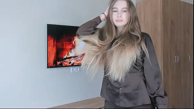 Snapshot of CoriEustis chatting on March 21, 7:57 am CoriEustis online show from March 21, 7:57 am