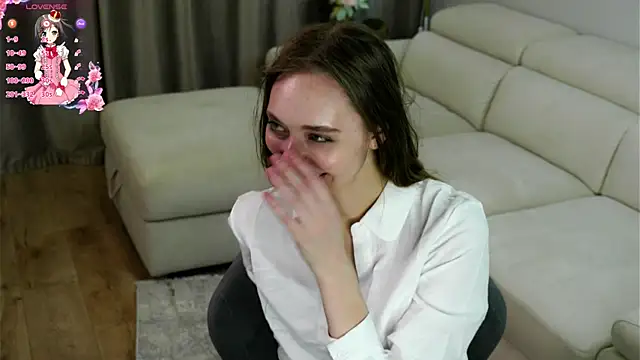Snapshot of HermaFrain chatting on April 16, 9:39 pm HermaFrain online show from April 16, 9:39 pm