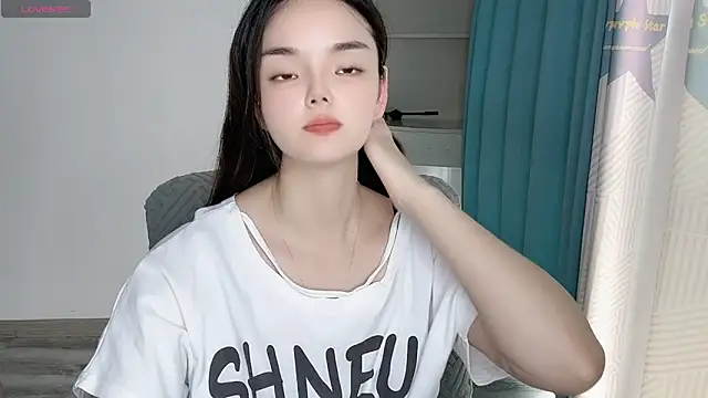 xixi-7 online show from June 9, 8:15 am