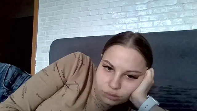 Snapshot of _Bil_bela_ chatting on March 26, 2:33 pm Bil bela online show from March 26, 2:33 pm