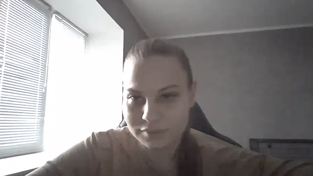 Snapshot of _Bil_bela_ chatting on March 27, 3:01 pm Bil bela online show from March 27, 3:01 pm