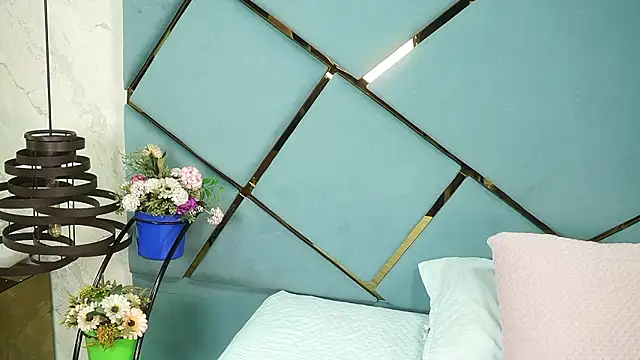 Julia sm online show from March 25, 11:38 am