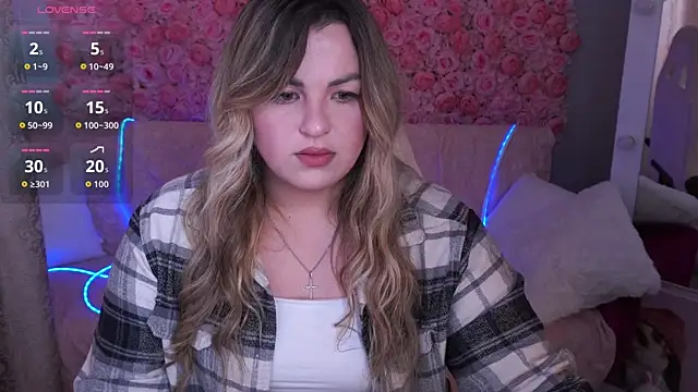 AlissyaGrayy online show from April 23, 12:40 pm