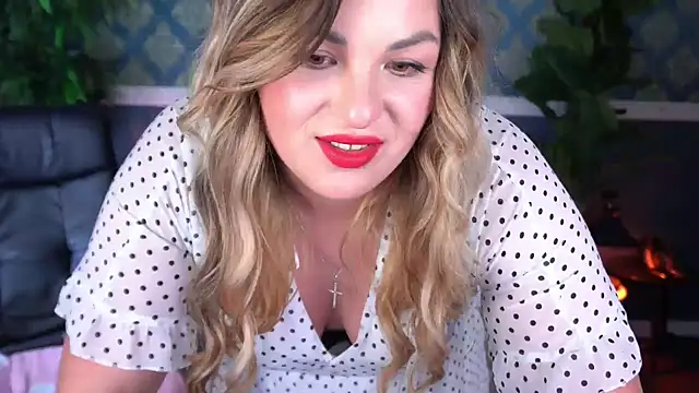 AlissyaGrayy online show from April 30, 12:55 pm