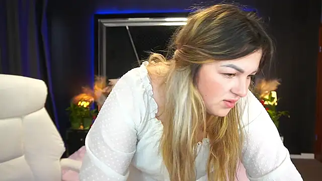 AlissyaGrayy online show from May 17, 5:49 am