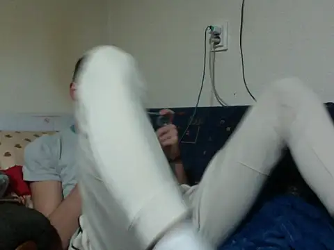 anno18 online show from March 22, 9:51 pm