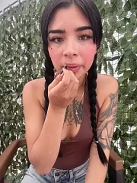 Shalom pink18 online show from March 20, 5:18 pm