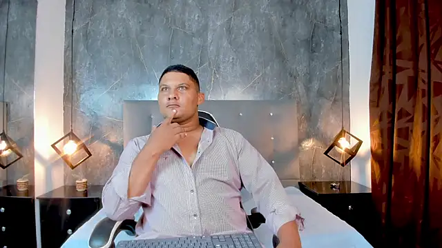 Snapshot of Liam_Carters chatting on March 25, 11:49 am Liam Carters online show from March 25, 11:49 am