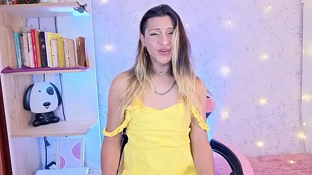  Alexaavandercloude online show from July 10, 8:44 pm