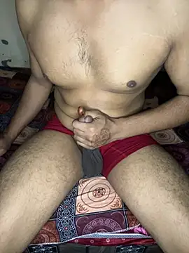 Snapshot of hotty_top chatting on May 11, 5:54 pm hotty top online show from May 11, 5:54 pm