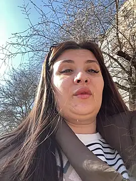 Snapshot of Taya_lips chatting on March 26, 7:14 am Taya lips online show from March 26, 7:14 am