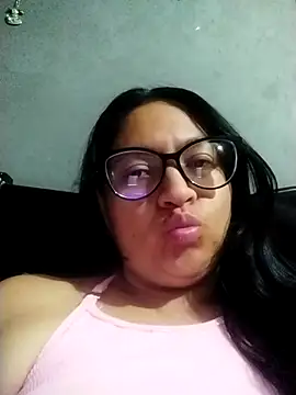 Snapshot of LatinSquirtBaby chatting on June 9, 1:45 pm LatinSquirtBaby online show from June 9, 1:45 pm