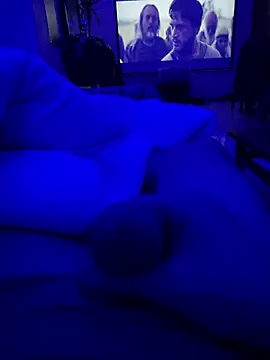 Snapshot of katragon45 chatting on March 16, 10:36 pm katragon45 online show from March 16, 10:36 pm