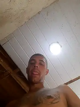 Snapshot of Catriel007 chatting on March 18, 7:28 pm Catriel007 online show from March 18, 7:28 pm