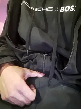 Snapshot of Catriel007 chatting on March 21, 8:08 am Catriel007 online show from March 21, 8:08 am