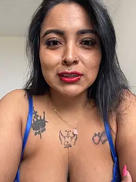 Sarah-917 online show from August 2, 6:17 pm