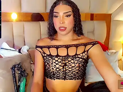 Snapshot of big_sexy_girl01 chatting on May 14, 11:39 am big sexy girl01 online show from May 14, 11:39 am