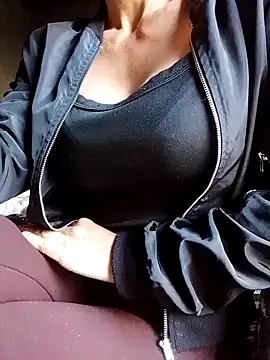 Snapshot of Sex_sexY_sex chatting on March 17, 3:04 pm Sex sexY sex online show from March 17, 3:04 pm