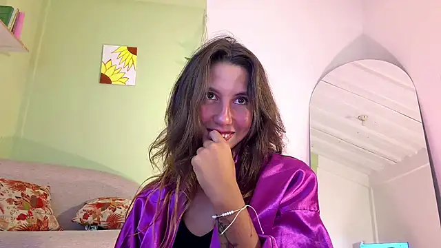 Julieta Jol online show from August 3, 2:44 pm