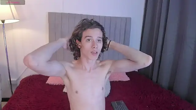 Snapshot of Goddest_perseus_ chatting on June 1, 7:37 pm Goddest perseus online show from June 1, 7:37 pm