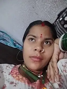 Pallavi cute online show from August 7, 5:48 pm