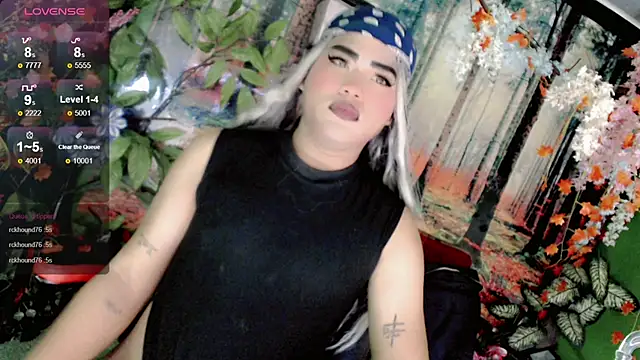 Snapshot of Alice_Yermanotta chatting on March 28, 3:28 am Alice Yermanotta online show from March 28, 3:28 am