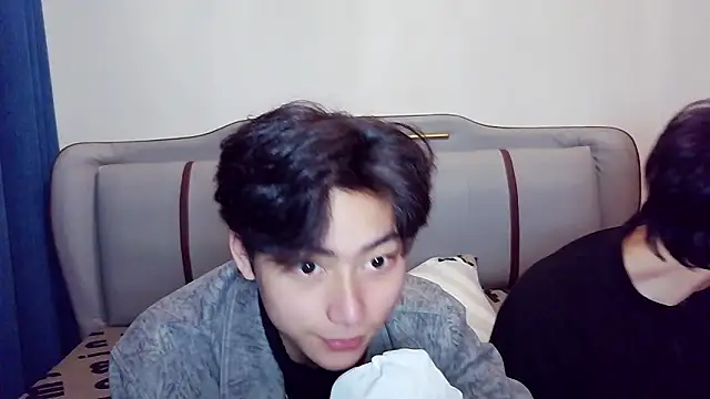 Snapshot of XX-XIUXIU chatting on March 21, 1:48 pm XX-XIUXIU online show from March 21, 1:48 pm