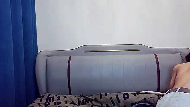 Snapshot of XX-XIUXIU chatting on March 22, 12:52 pm XX-XIUXIU online show from March 22, 12:52 pm