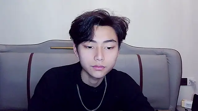 Snapshot of XX-XIUXIU chatting on March 24, 12:43 pm XX-XIUXIU online show from March 24, 12:43 pm