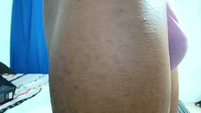 Snapshot of dickblackxx chatting on March 29, 3:06 am dickblackxx online show from March 29, 3:06 am